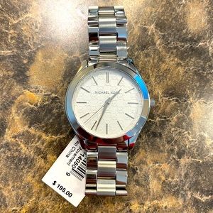 MICHAEL KORS SLIM RUNWAY WATCH NWT